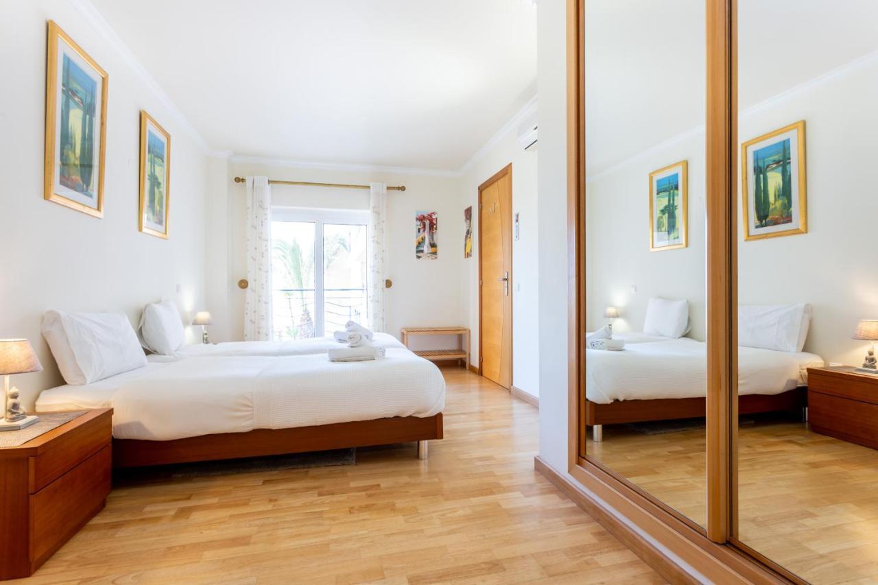 Mira Baia - Meia Praia Family Apartment Lagos Dış mekan fotoğraf