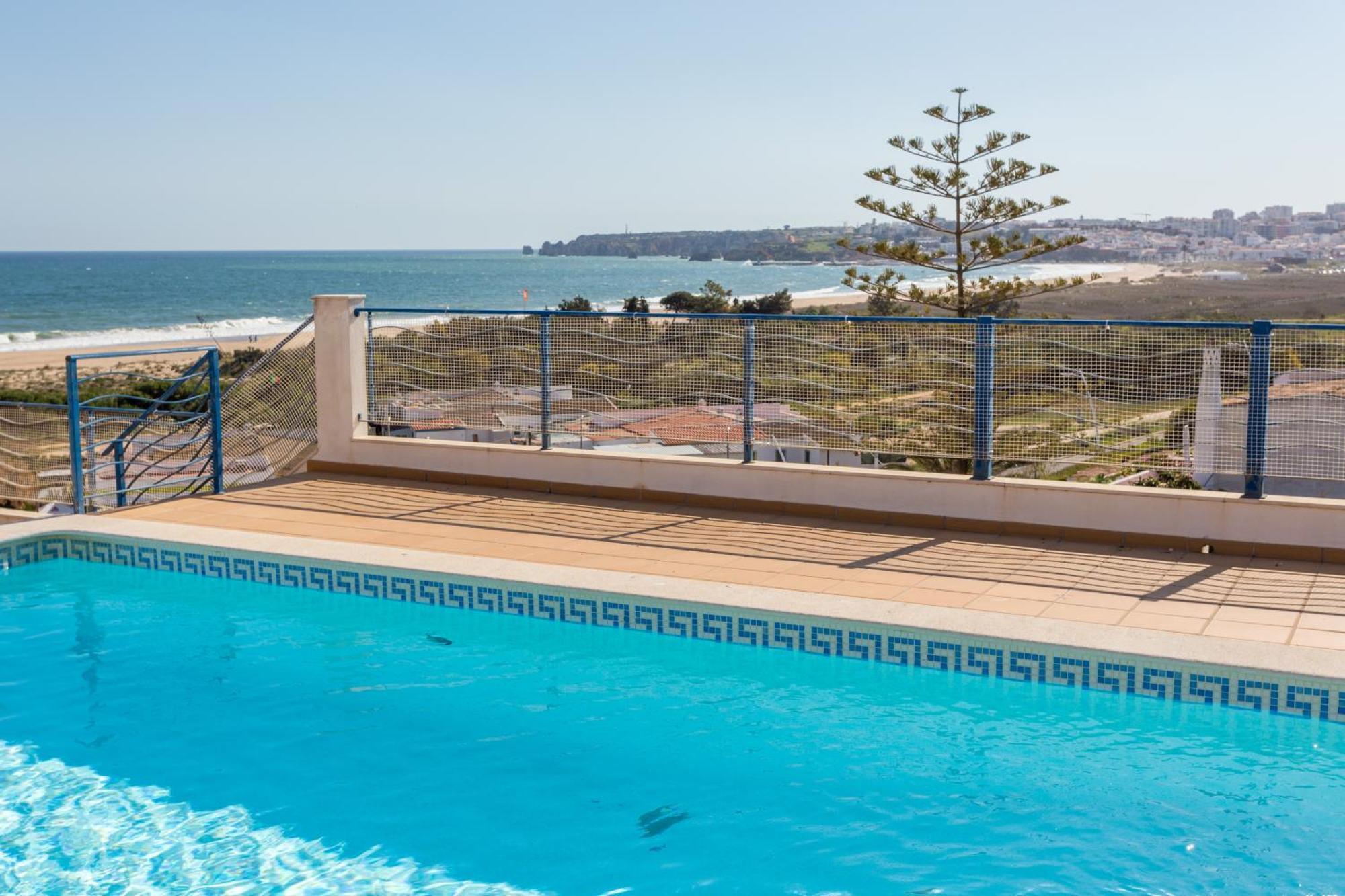 Mira Baia - Meia Praia Family Apartment Lagos Dış mekan fotoğraf
